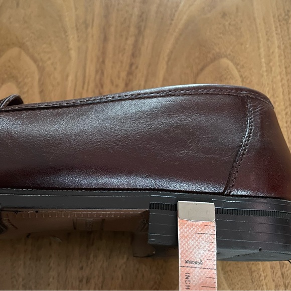 EUC Generra tassel loafers size 8.5 - Picture 8 of 10